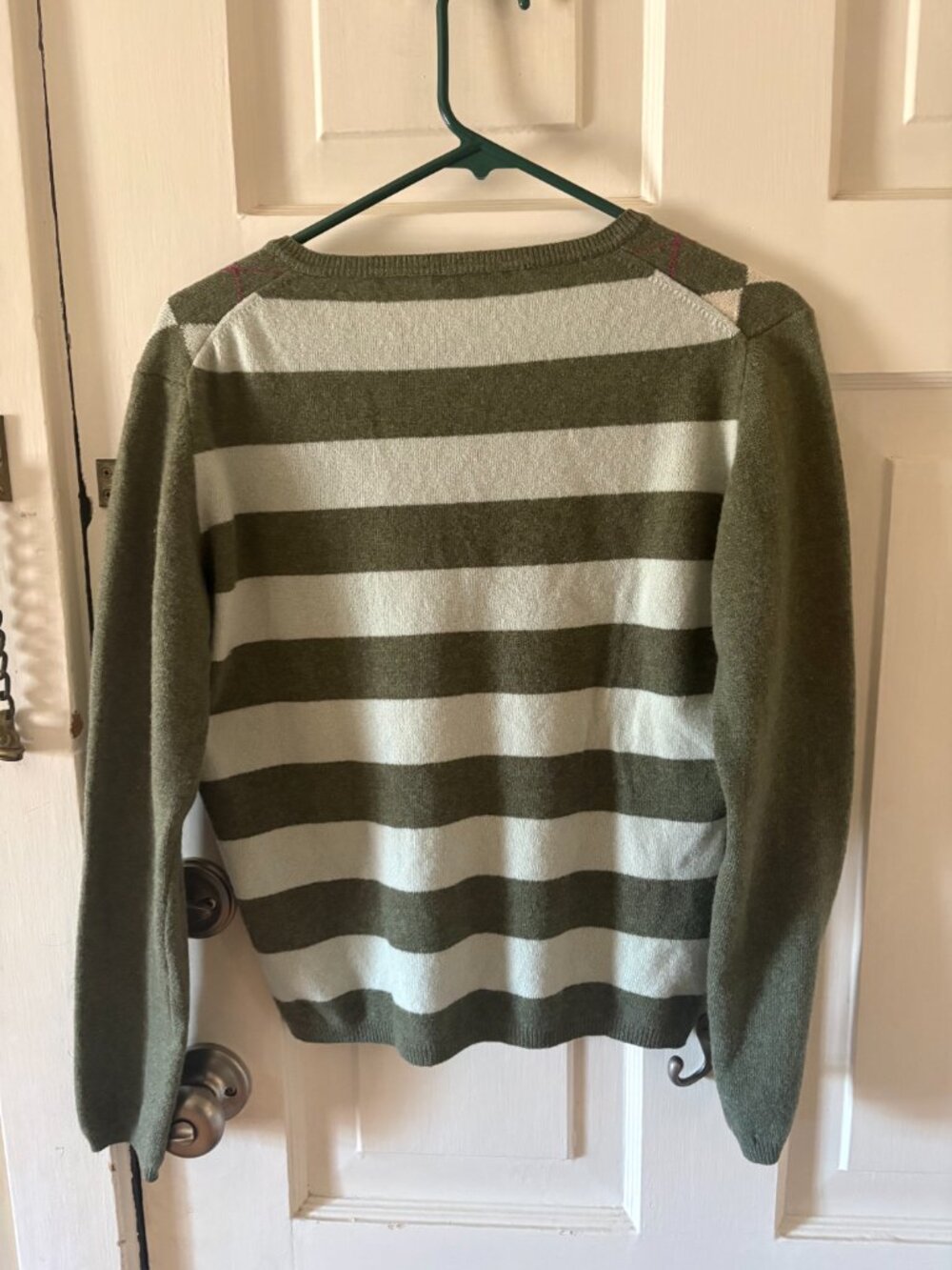 Authentic Burberry Merino wool sweater - Picture 2 of 9